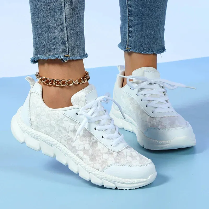 Comfortable orthopedic mesh sneakers