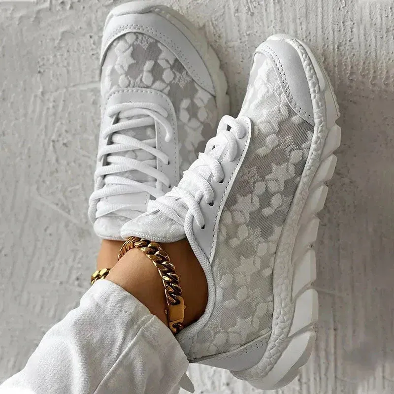 Comfortable orthopedic mesh sneakers