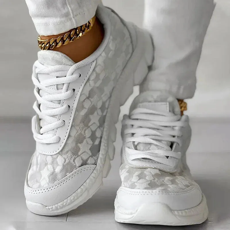 Comfortable orthopedic mesh sneakers