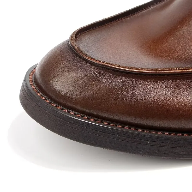 Elegance Unveiled: Veltique Loafers