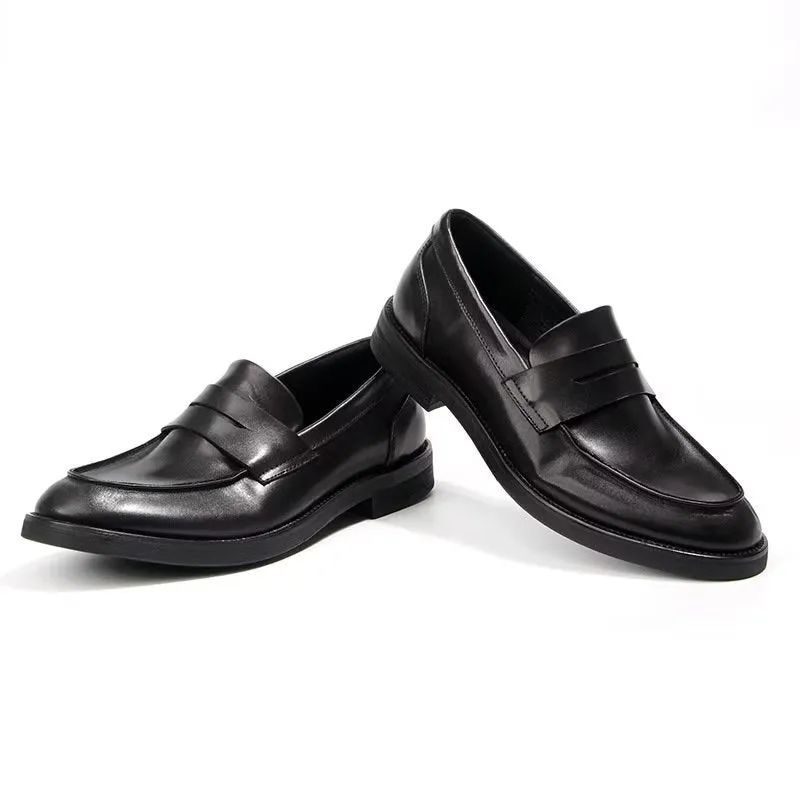 Elegance Unveiled: Veltique Loafers