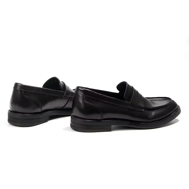 Elegance Unveiled: Veltique Loafers