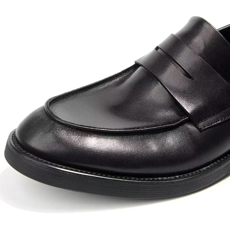 Elegance Unveiled: Veltique Loafers