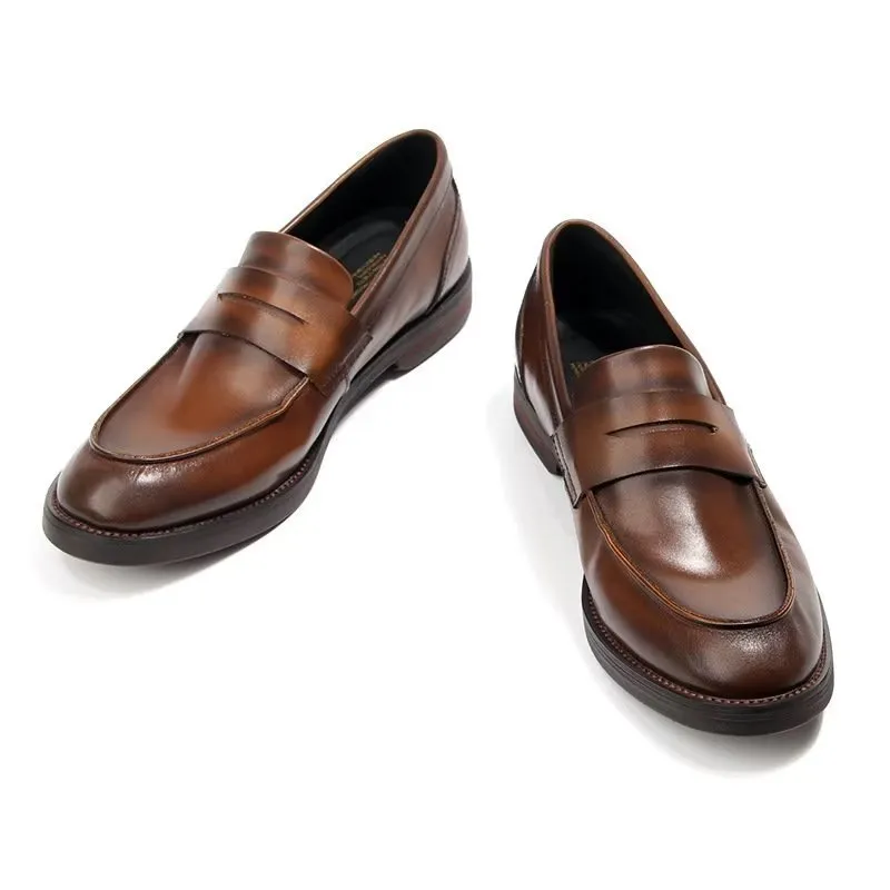 Elegance Unveiled: Veltique Loafers
