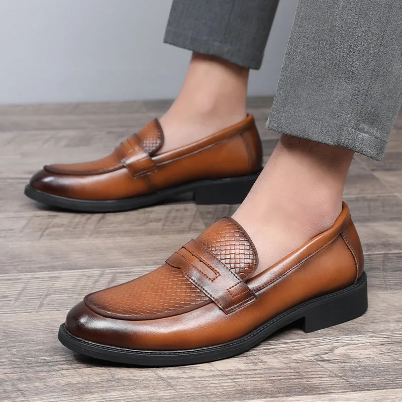 Serpatura Lace Monk Elegance